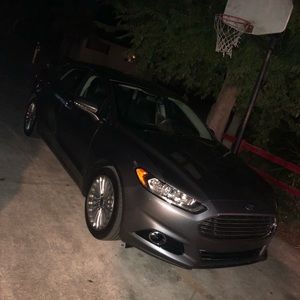 Meet your Posher, Andres